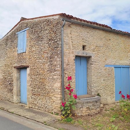 La Grange Bleue - Parking Prive - A 2Km De La Mer Saint-Georges-d'Oleron Esterno foto